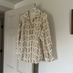 New WO Tags Floral Blouse